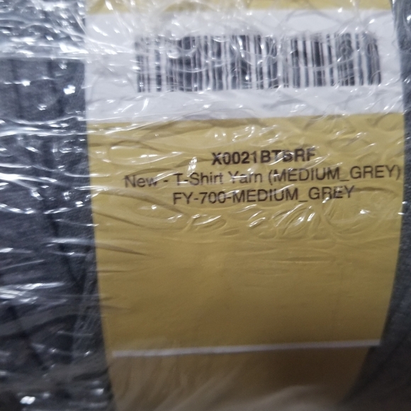 Yarn - Picture 3 of 3